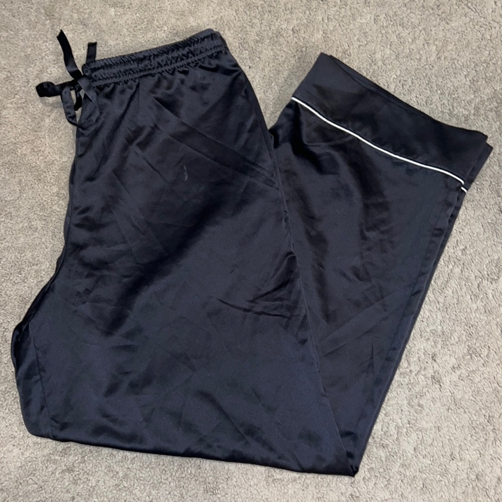 Pajama Set - image 2